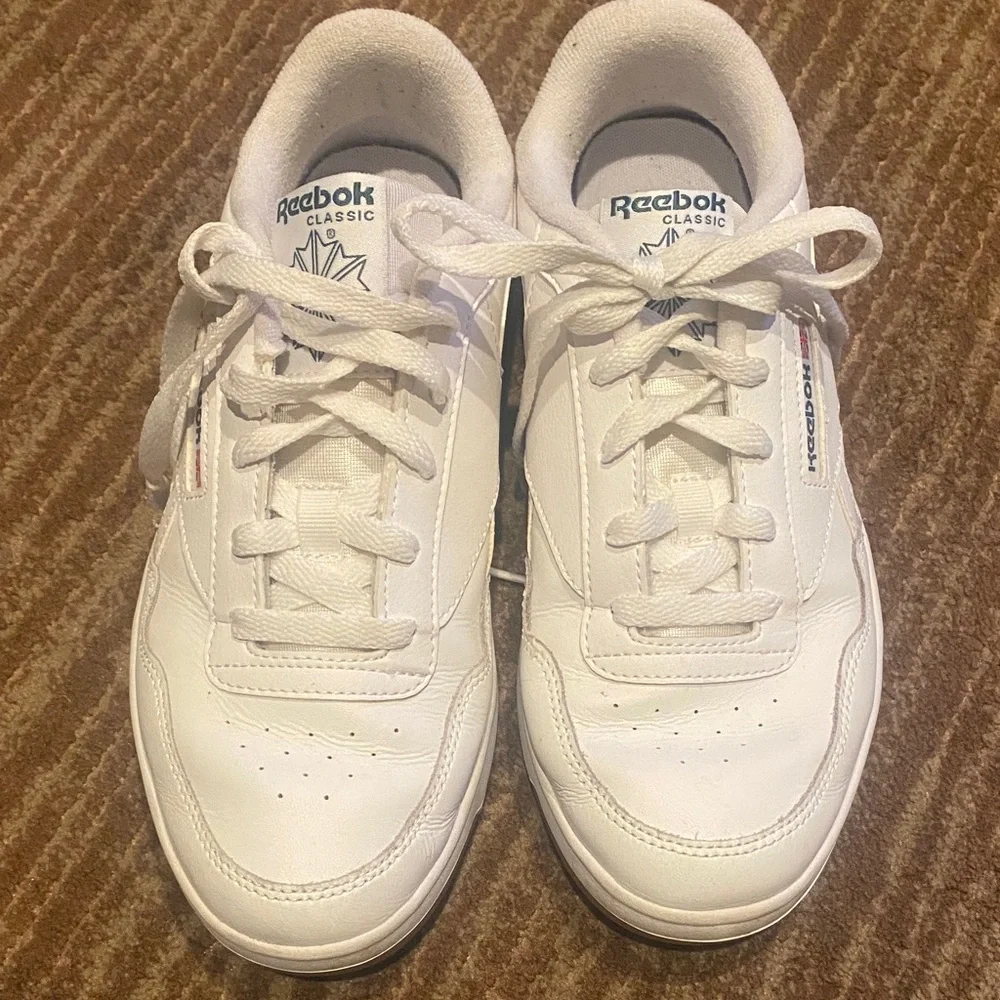 Reebok Classic White Leather Sneakers - Picture 1 of 4